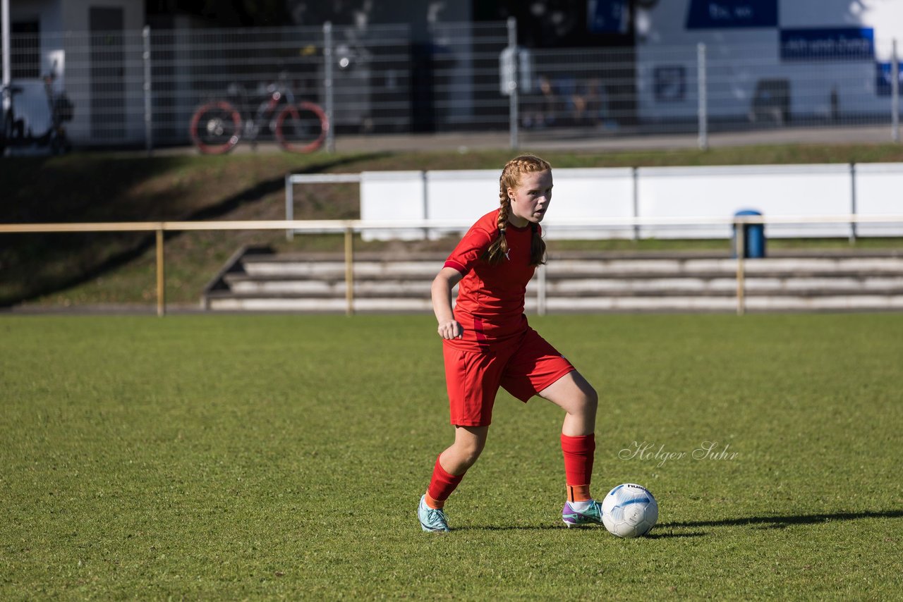 Bild 364 - wBJ TuS Rotenhof - Holstein Kiel : Ergebnis: 1:4